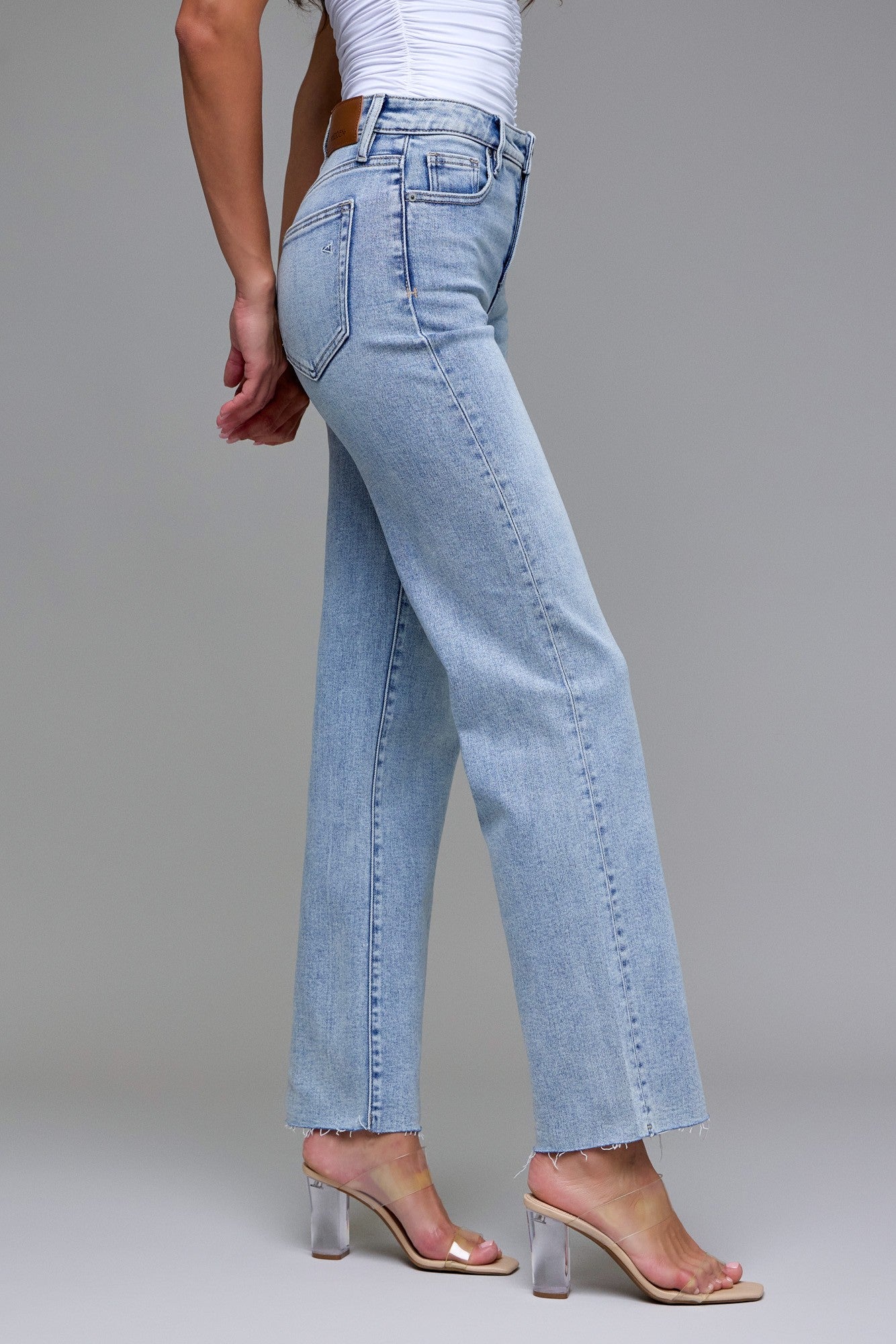 Austen Medium Classic Straight Leg