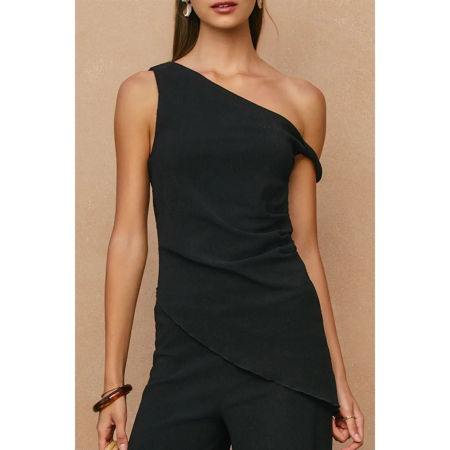Lilo Stretch One Shoulder