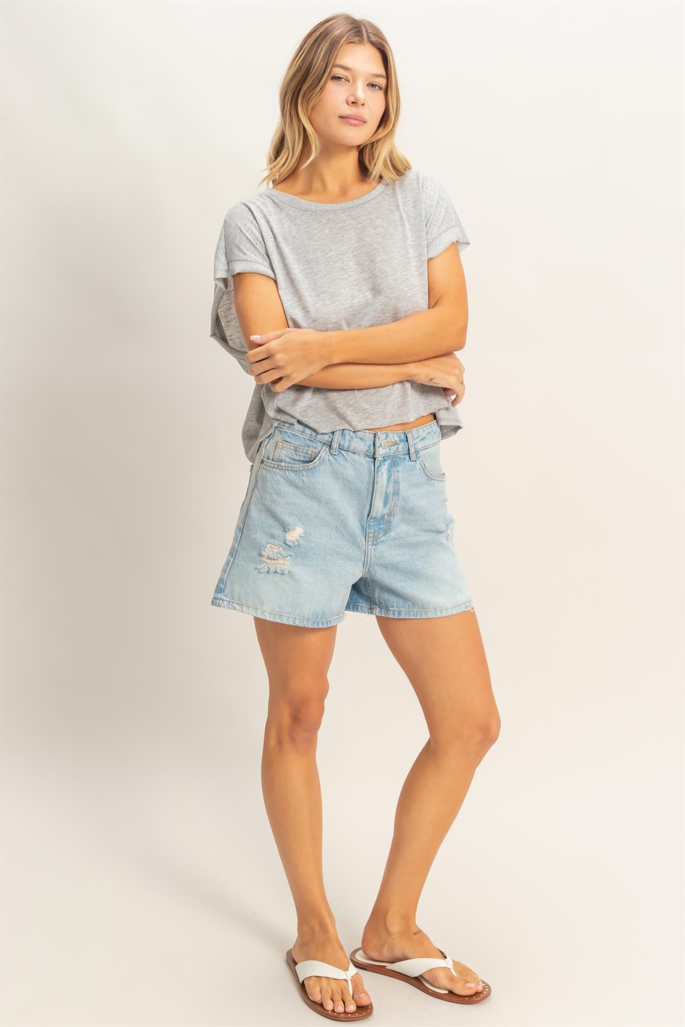 Boxy Crew Neck - Open Back