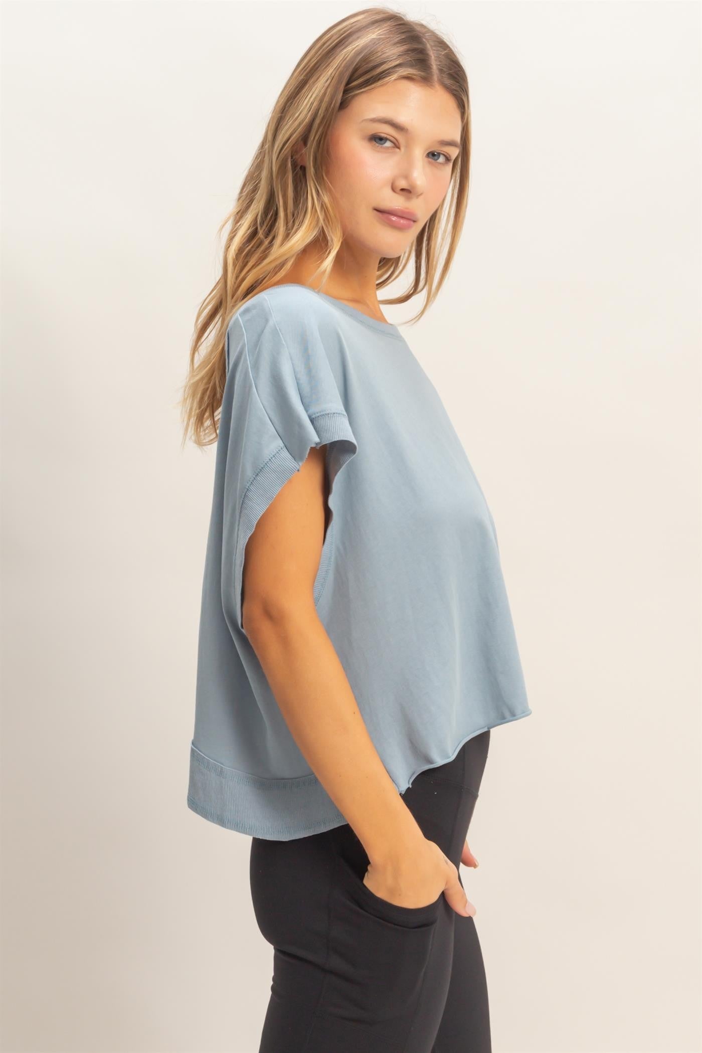Boxy Crew Neck - Open Back