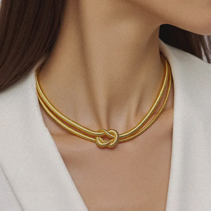 Golden Lariat Knot