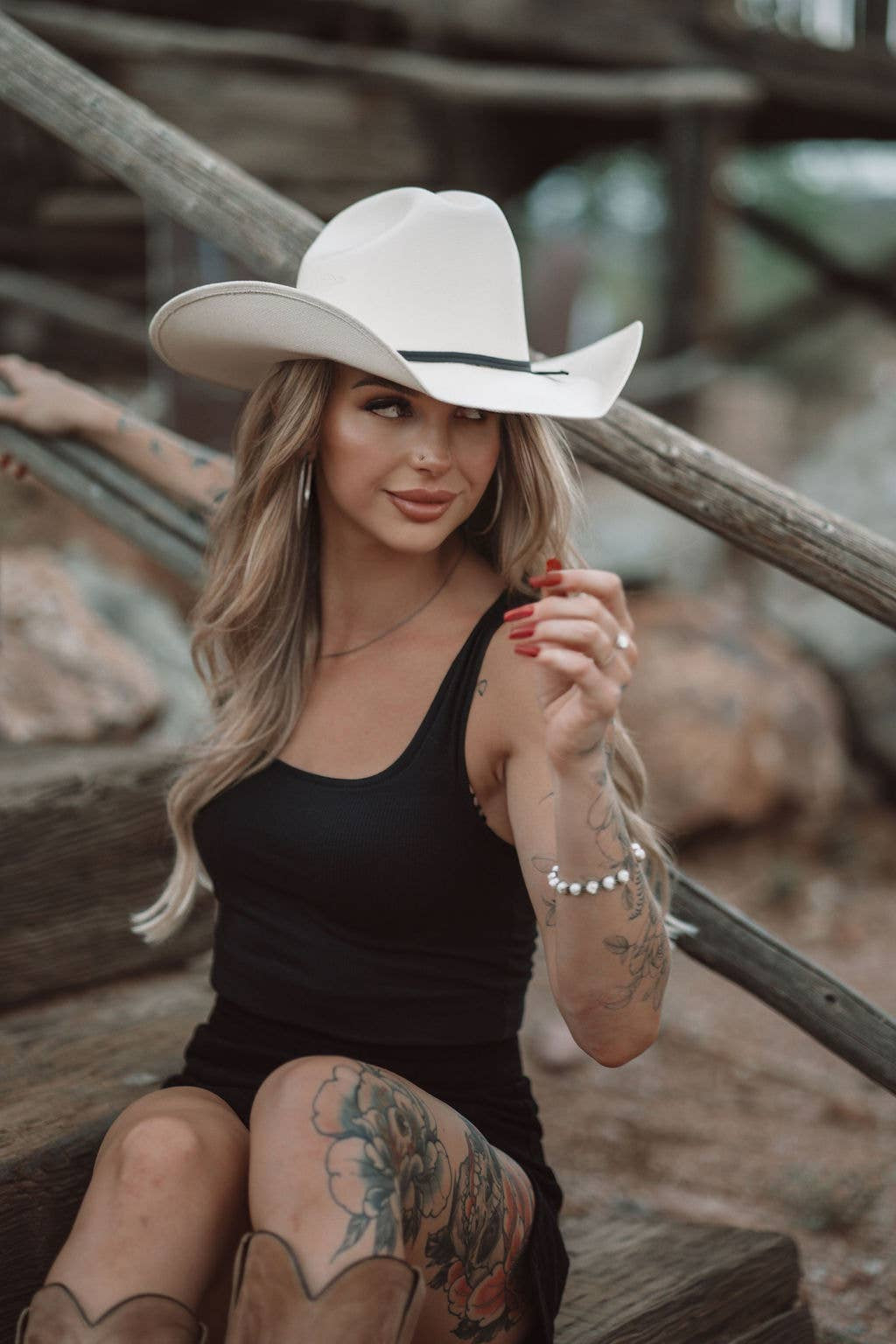 Western Cowboy Hat - Style Pioneer