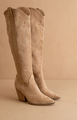 Branco Knee High Boots