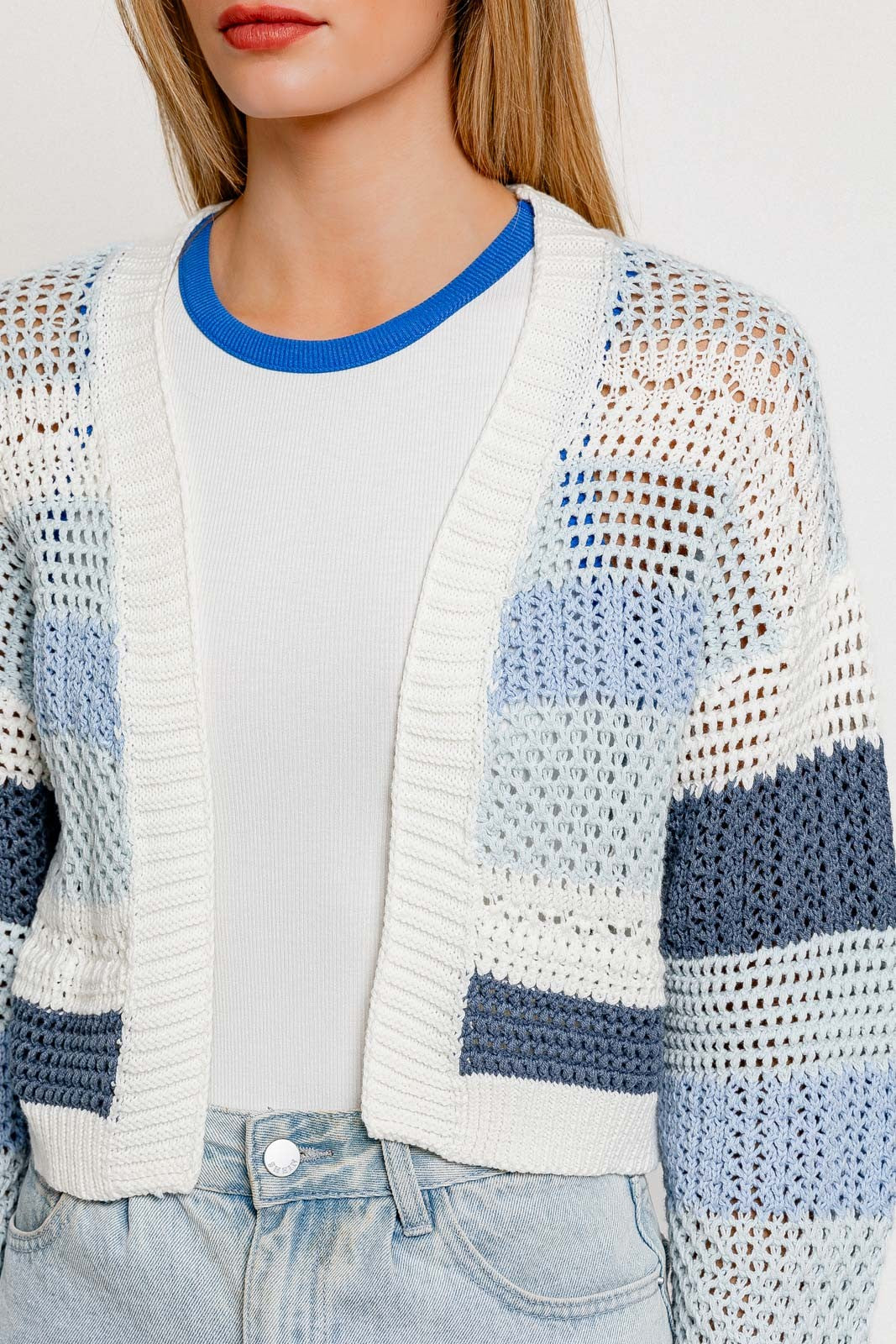 OPEN KNIT CROPPED CARDIGAN