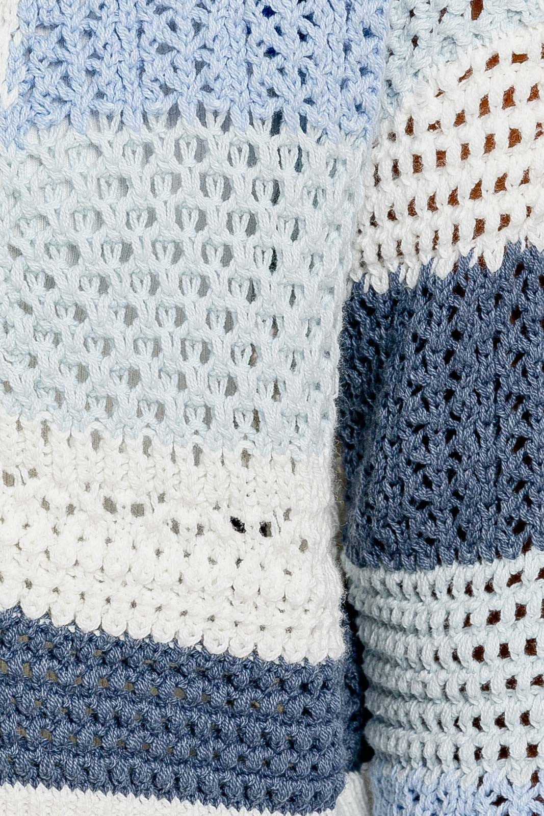 OPEN KNIT CROPPED CARDIGAN
