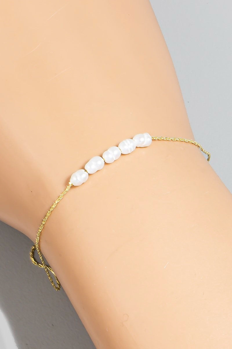 Dainty Pearl Bead Bracelet