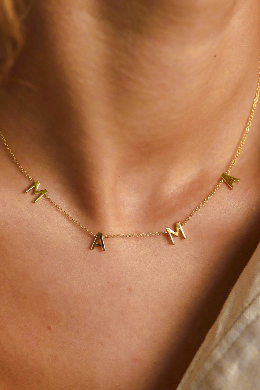 M A M A Necklace