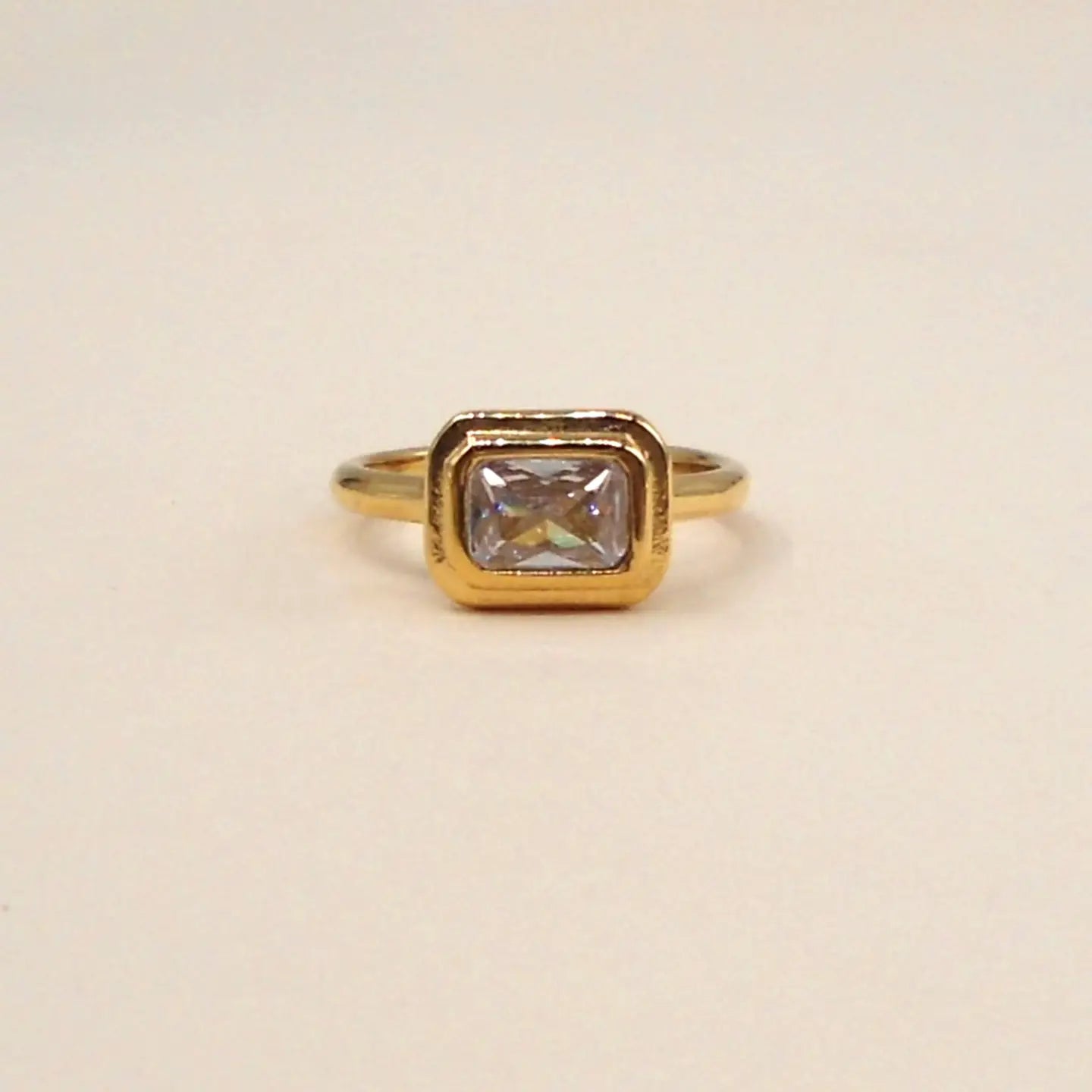 Amara Ring - Size 7