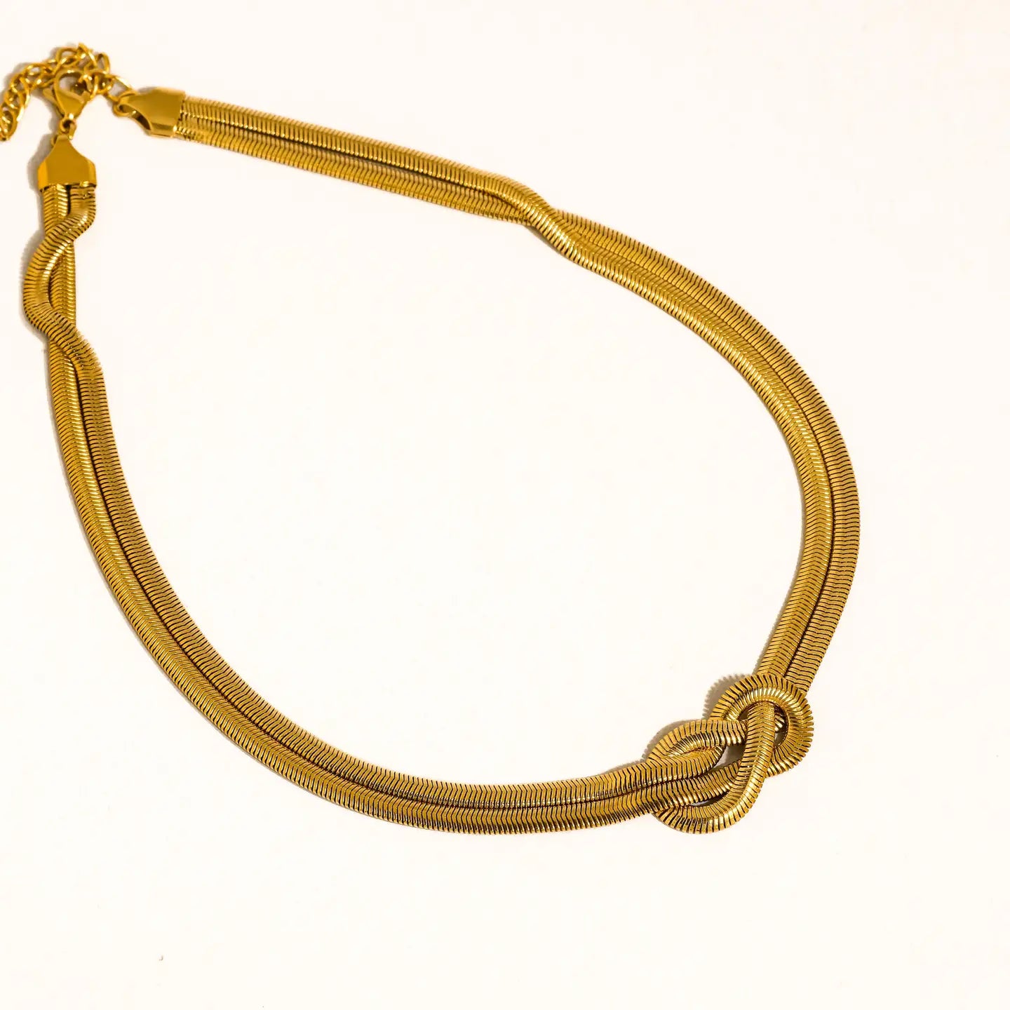 Golden Lariat Knot