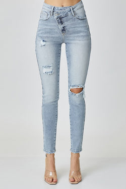 Overlap Distressed Jeans